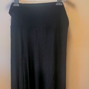 Black jersey Maxi Skirt. 16" across waistband full bottom hem